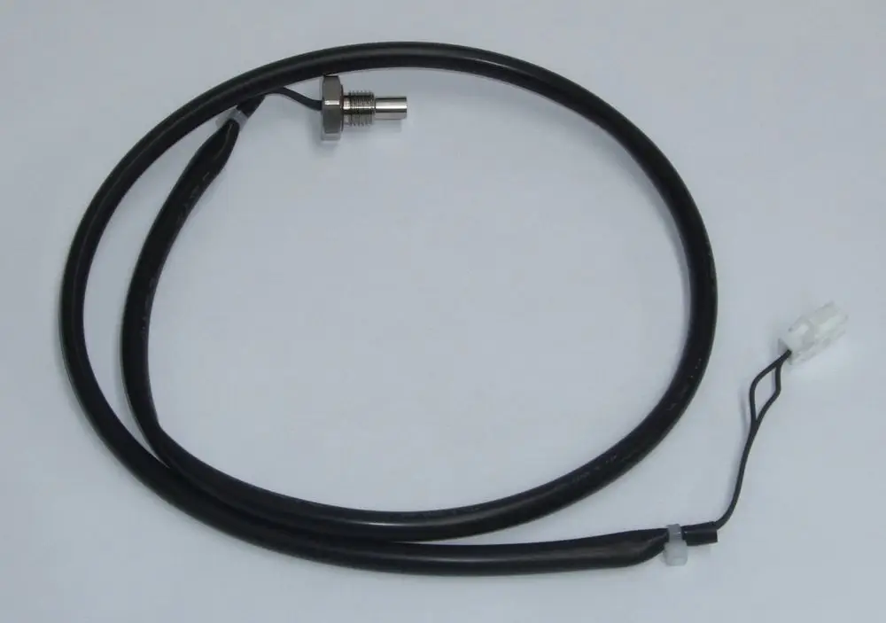 Kabel mit Fühleranschluss von Daikin, ausgestattet mit einem runden Stecker und zwei Kabelenden, für den Einsatz in Heizsystemen.